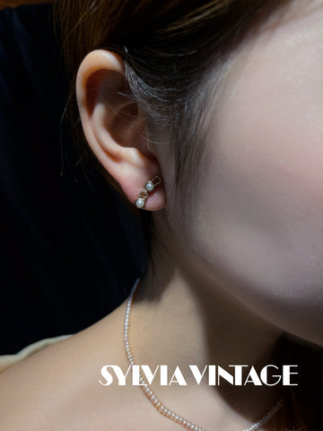 Chanel Coco Pearl Earrings, 2017, 1.7cm×0.3cm, A-Grade, Pearl & Gold-Plated