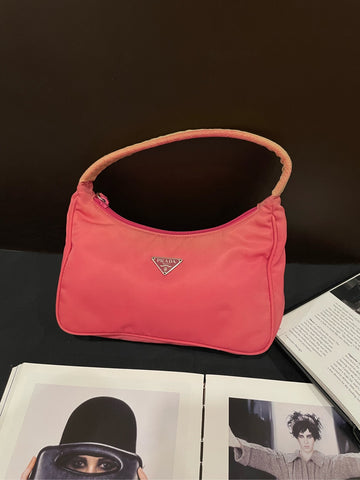 Prada Hot Pink Re-Edition 2000 Hobo - 21.5×13cm - Ref. 118