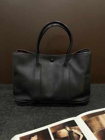 Hermès Noir Box Calf Garden 30 Kelly Retourné - I Stamp (30×21cm) - A-Grade