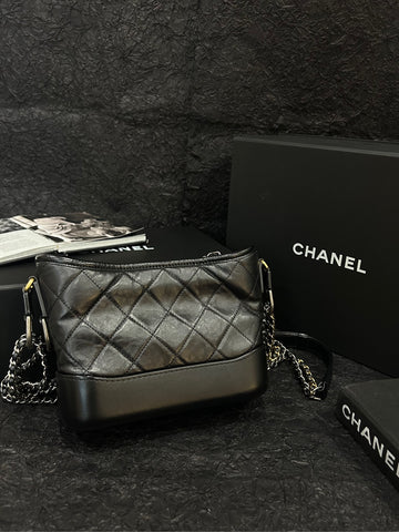 Chanel Gabrielle Hobo Small Black/Gold (Serial 26822038)-20cm × 15cm-26th series-full set of cards and tags-Grade A