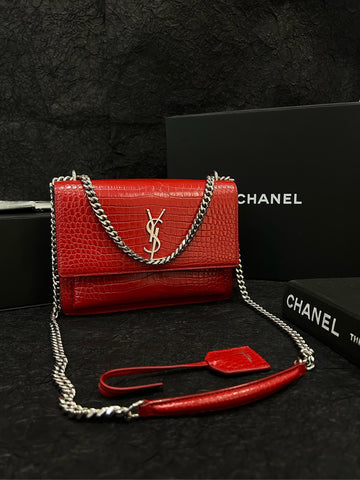 Saint Laurent Red Sunset Medium Bag 22×15cm Retail Price 20,000+ CNY Code: 0318