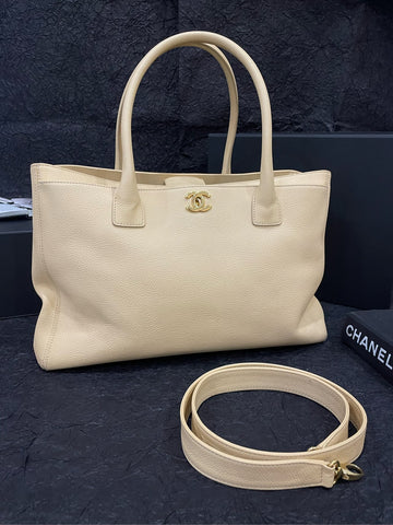 Chanel Cerf Tote in Beige (15th Release) | 35cm×24cm - Model 15340726 (Grade A)