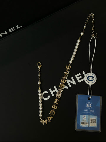 CHANEL 22P Alphabet Pearl Choker Necklace - 39cm Gold-Plated (A Grade)