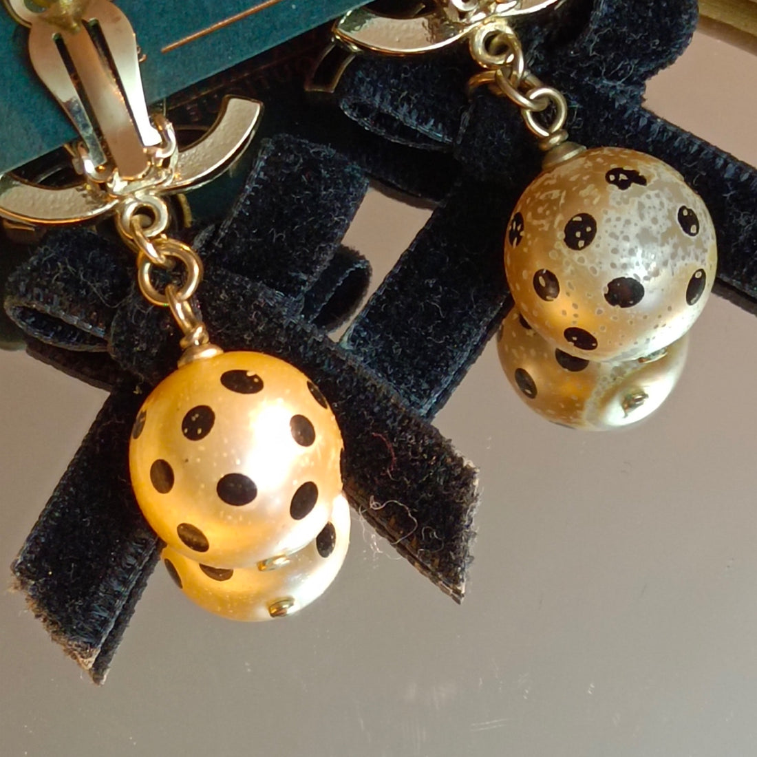 Chanel vintage bow & polka dot pearl clip-on earrings