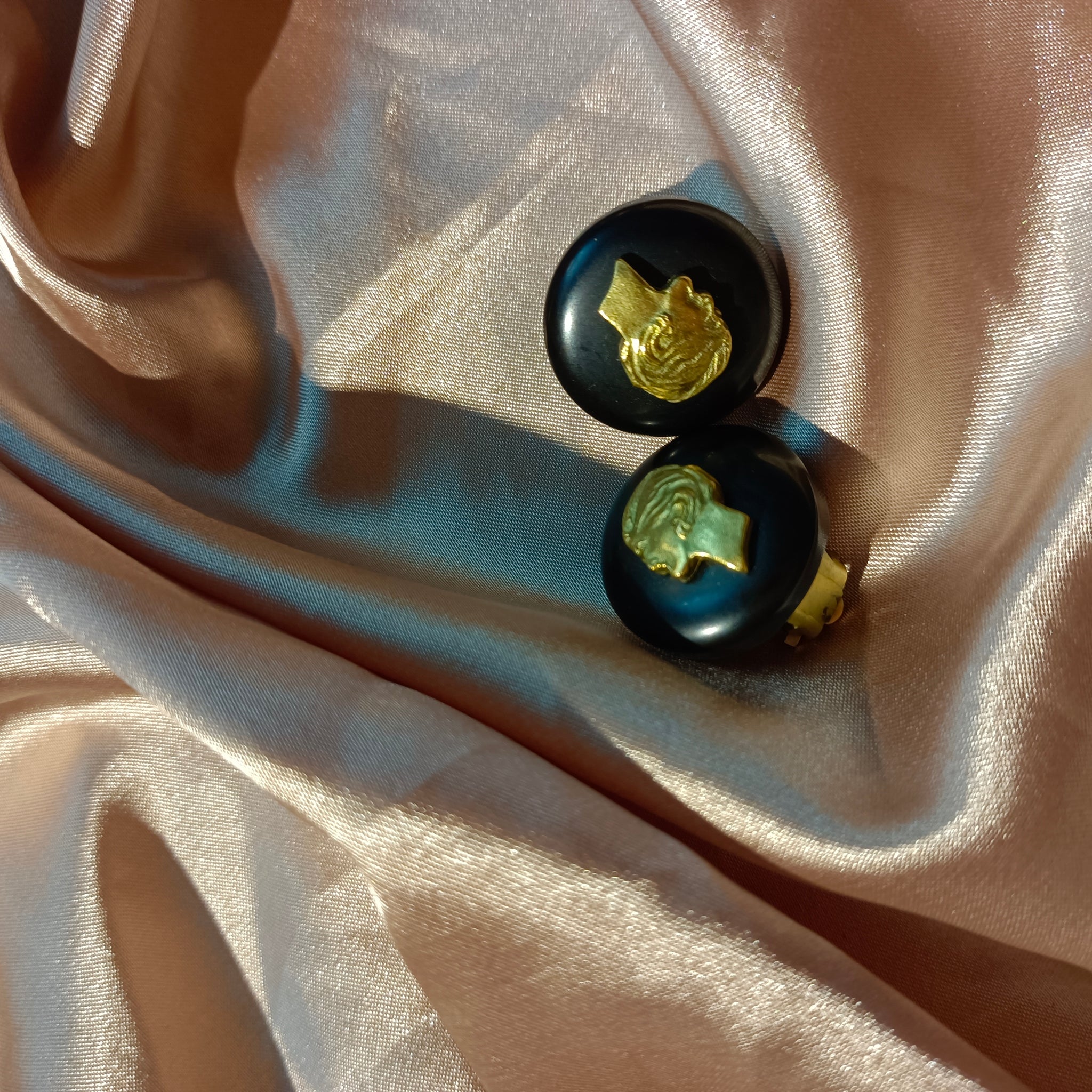 Chanel Vintage 1995 Black & Gold Portrait Clip-On Earrings - Grade A