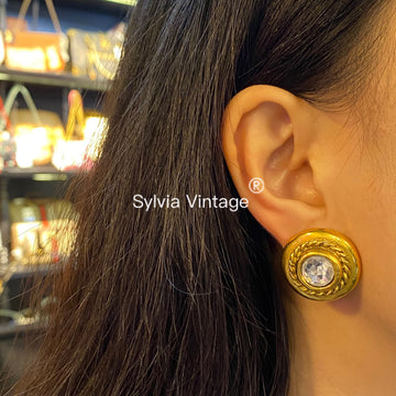 Chanel Vintage 1990s Gold-Plated Round Disc Rhinestone Clip-On Earrings - Grade A