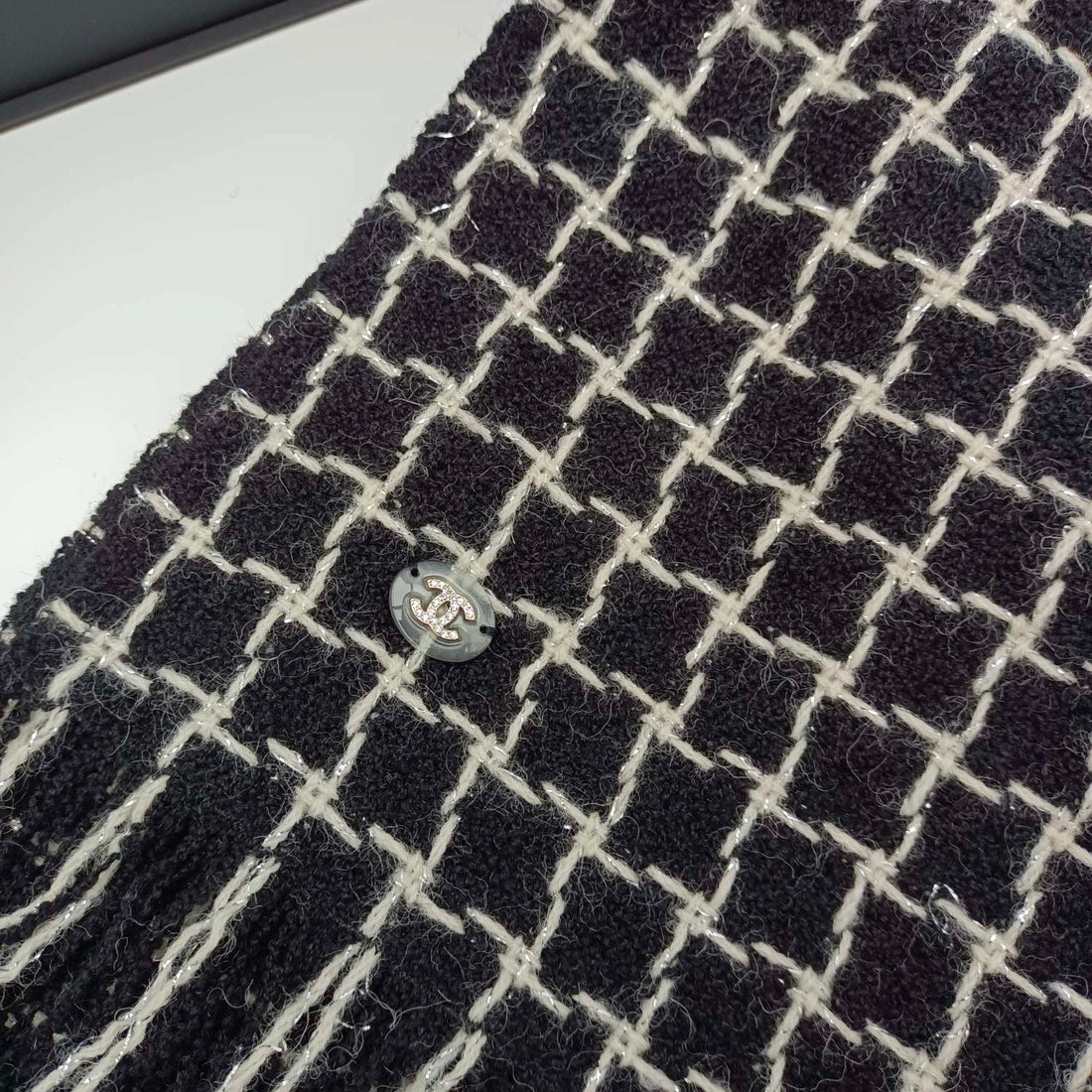 Chanel Black & White Check Wool Scarf - Grade A (Length Specified, Material Photo Supplemented)