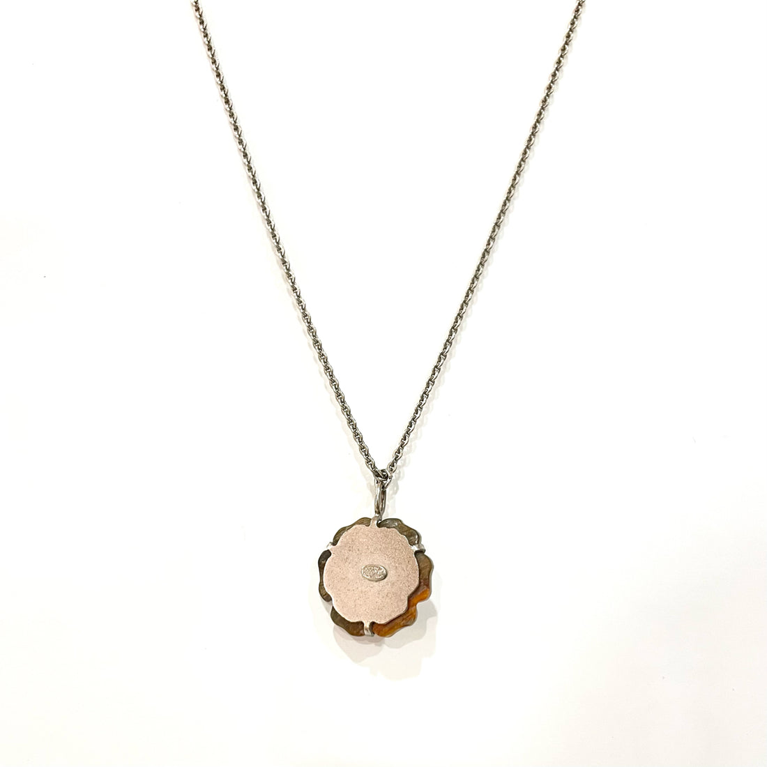 Chanel Mother-of-Pearl Camellia Pendant Necklace - 50cm - Grade A - Imitation Mother-of-Pearl - 98A