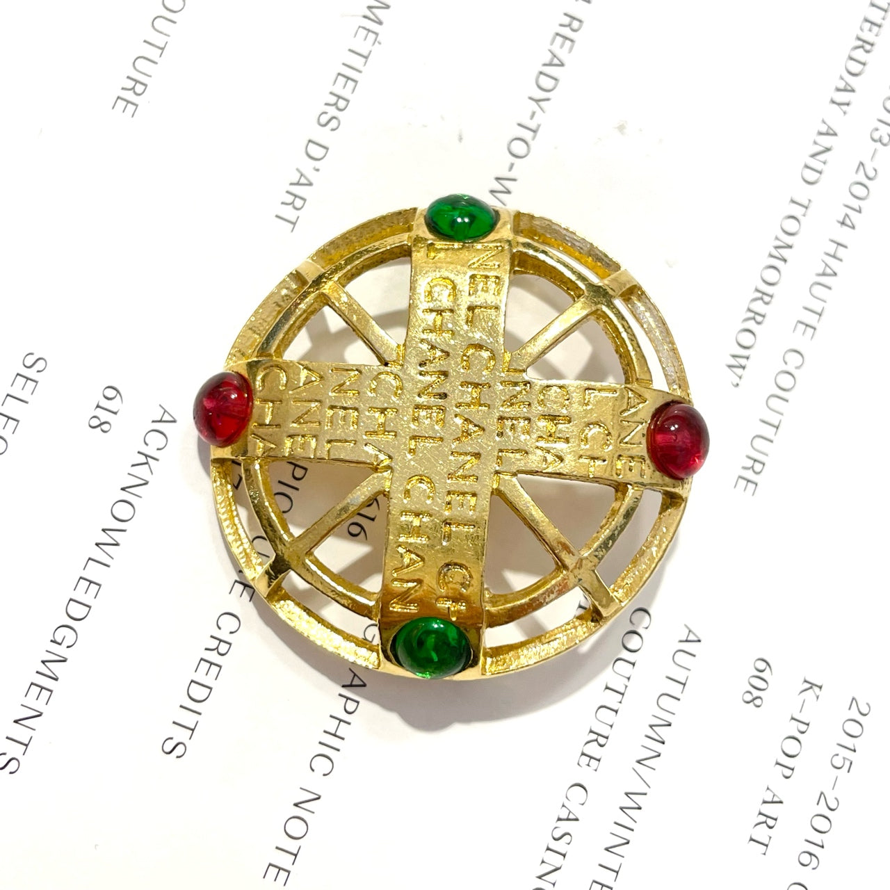 Chanel Vintage Openwork Glass Brooch, 4.5cm Diameter, 1990s, A-Grade, Gold-Plated & Glass