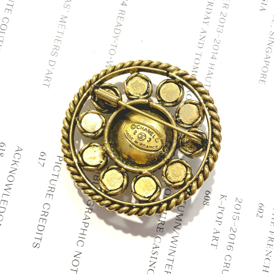 Chanel Vintage Round Glass Brooch, 4.5cm Diameter, 1990s, A-Grade, Gold-Plated & Glass
