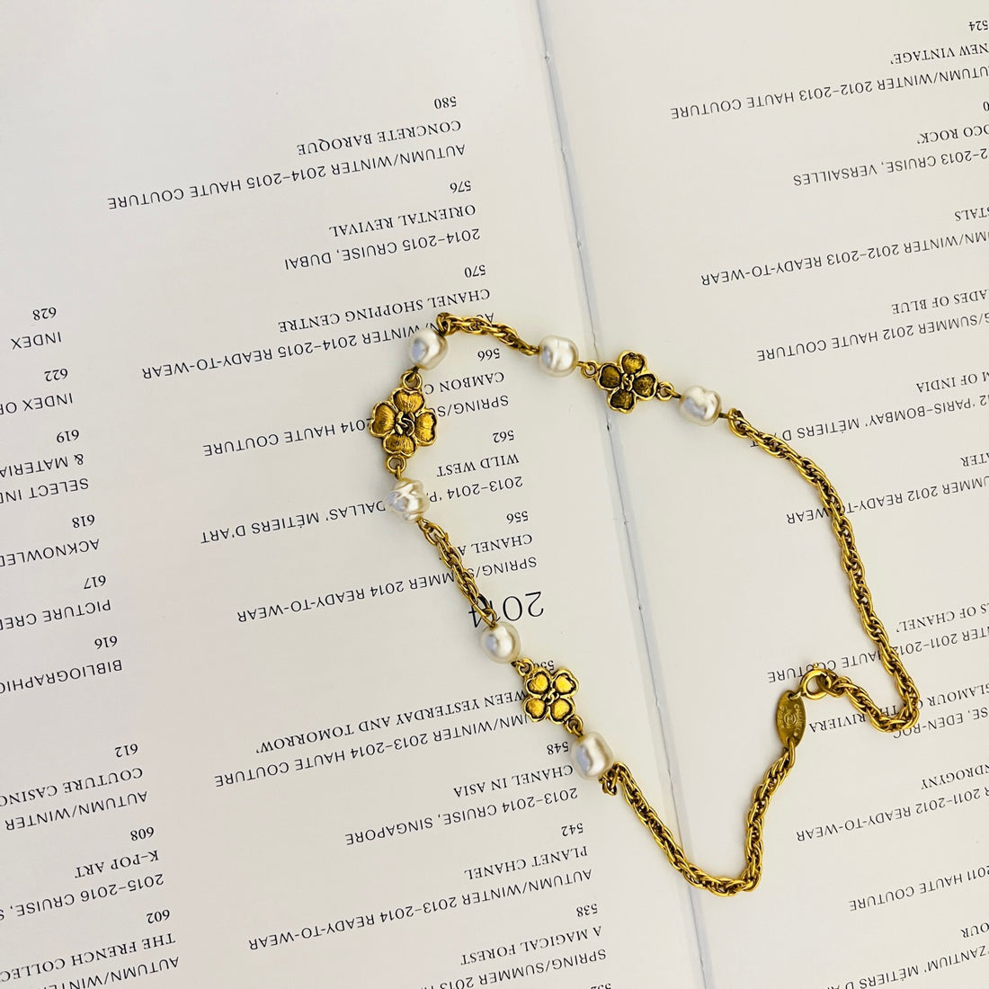 Chanel Gold Four-Leaf Clover White Pearl Necklace, 39.5cm, Gold-Plated & Pearl