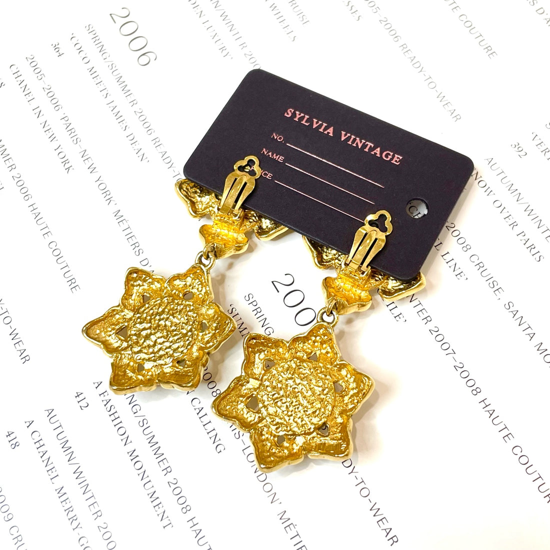 Chanel Vintage 1990s Gold-Plated Pearl Floral Clip-On Earrings - Grade A