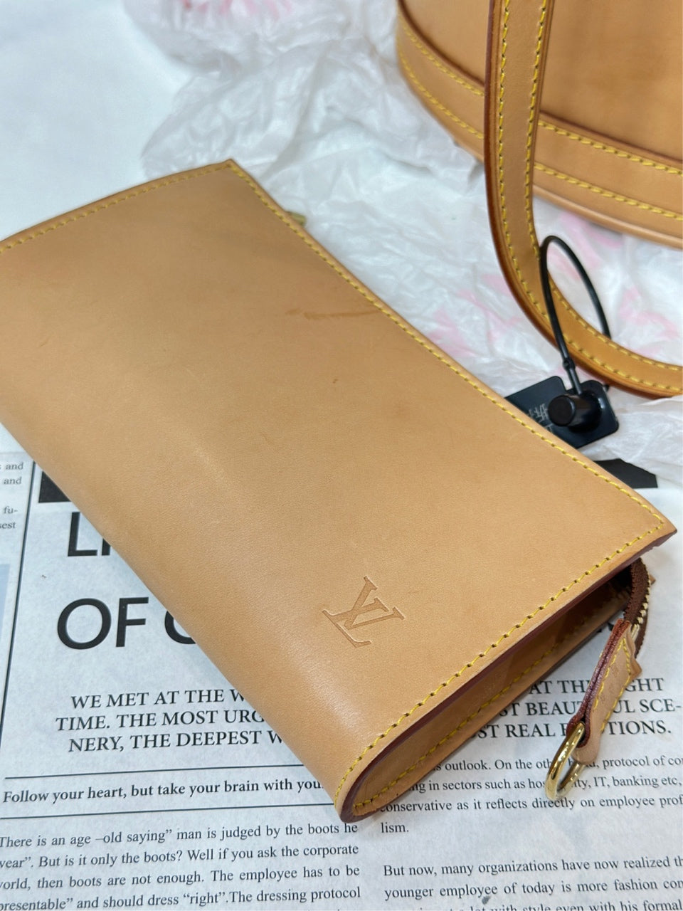 Louis Vuitton Pure Vegetal-Tanned Leather Bucket Bag with Pouch (1998 Limited Edition) - 23cm × 27cm - Serial FL0061