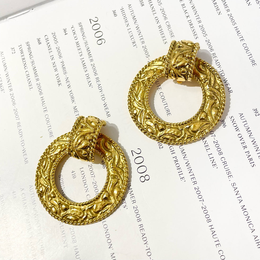 Chanel Vintage 1990s Gold-Plated Carved Floral Multi-Function Clip-On Earrings - Grade A