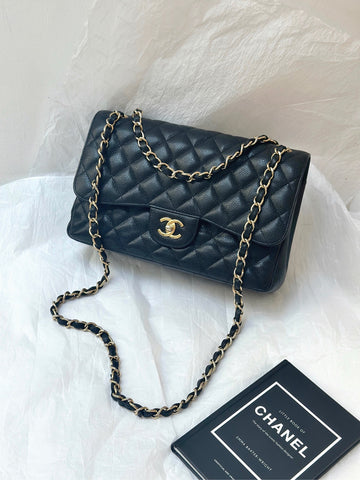 Chanel Black Caviar Jumbo Classic Flap with Gold Hardware - 25×15cm - A-Grade (Serial 18572635)