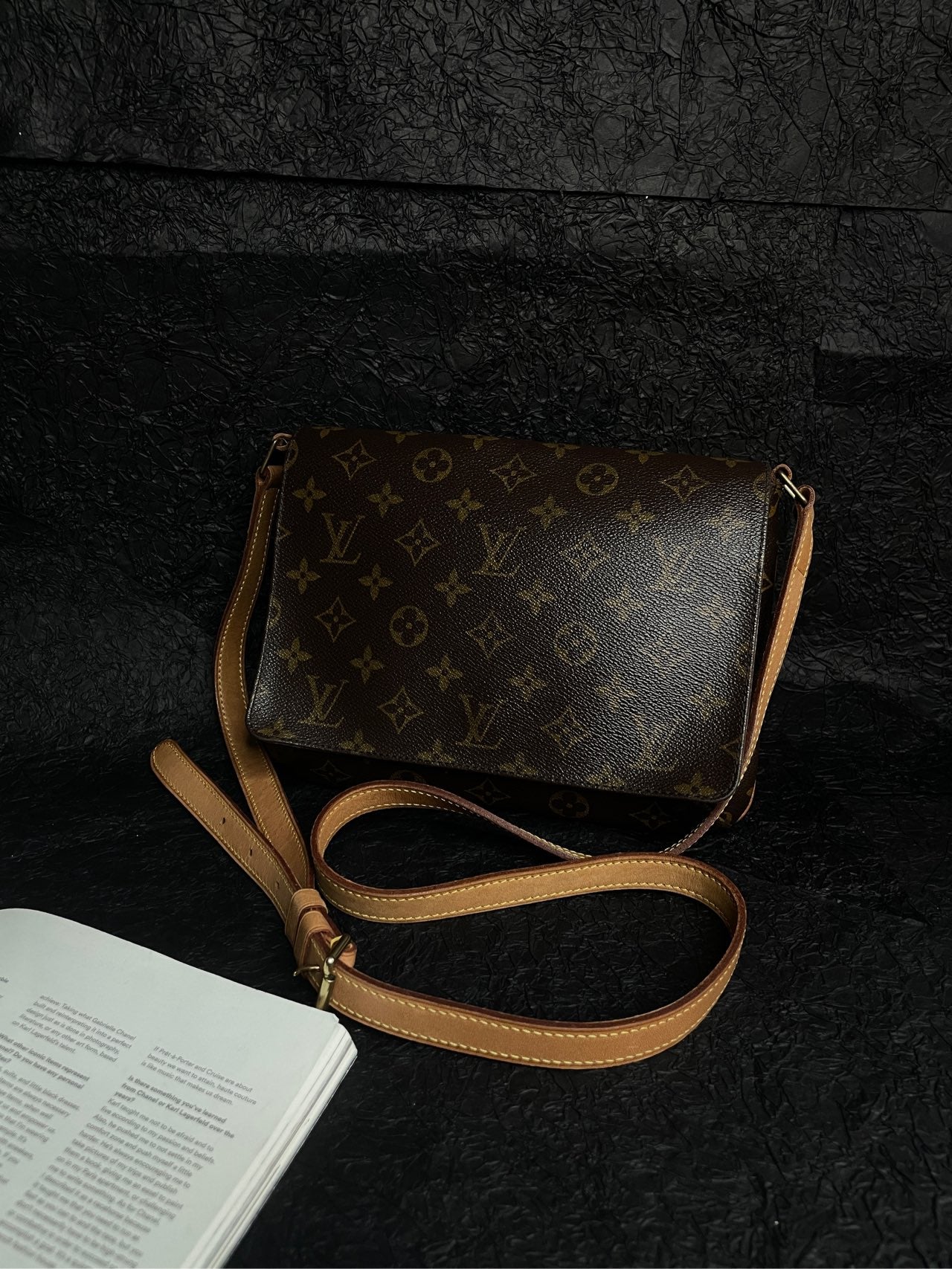LV Monogram Wangfei Bag with Long Adjustable Strap (Crossbody Style) LM0053 23*17cm Grade A