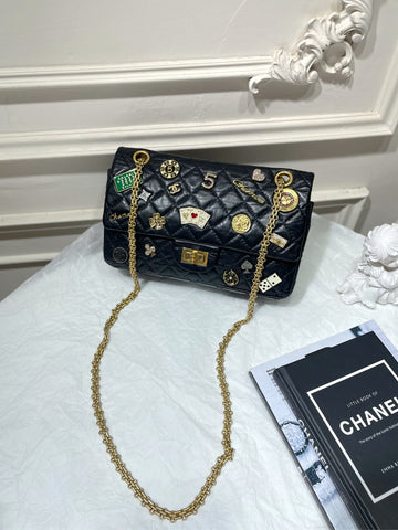 Chanel Black Gold 2.55 Reissue Small (22-Series) - "Gu Jia" Limited Edition with Medallions - 24×15cm - Serial 2225660