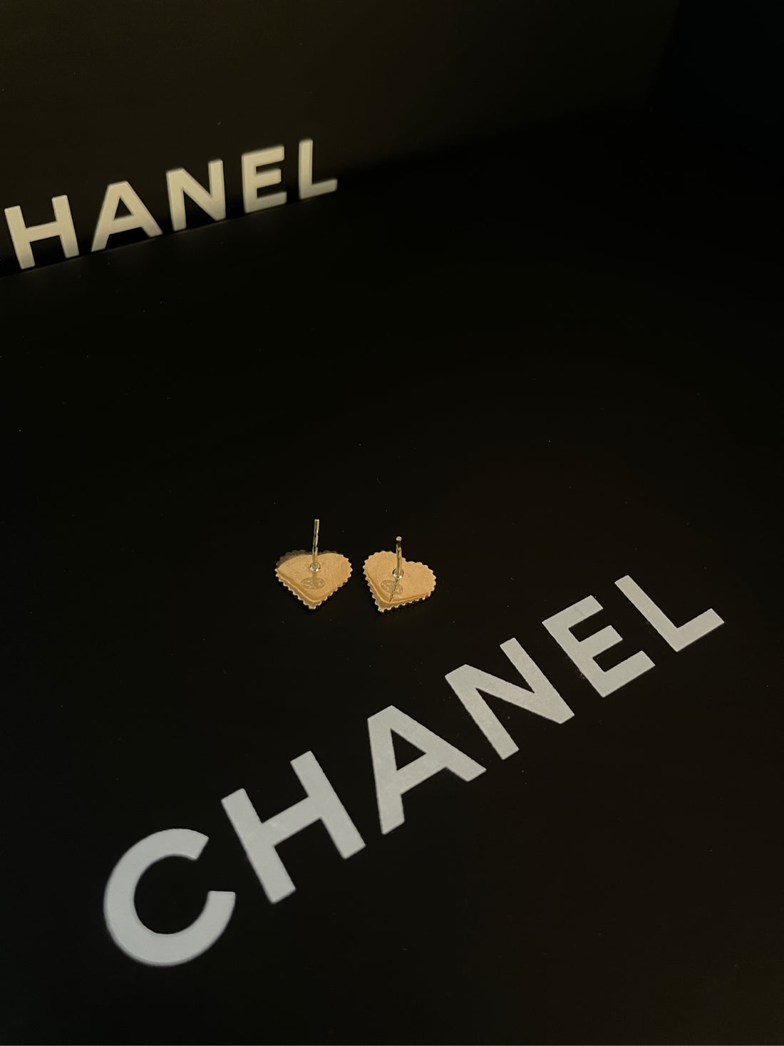 Chanel Pink Heart Earrings 1.2cm × 1cm Enamel 03P-Grade A