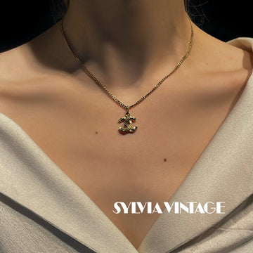 Chanel Gold-Tone Double C Logo Pendant Necklace-39cm-Gold-plated