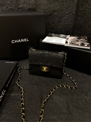 Chanel Vintage Suede Square Mini Flap - 17×12cm - B+ Grade (Serial 5839120)