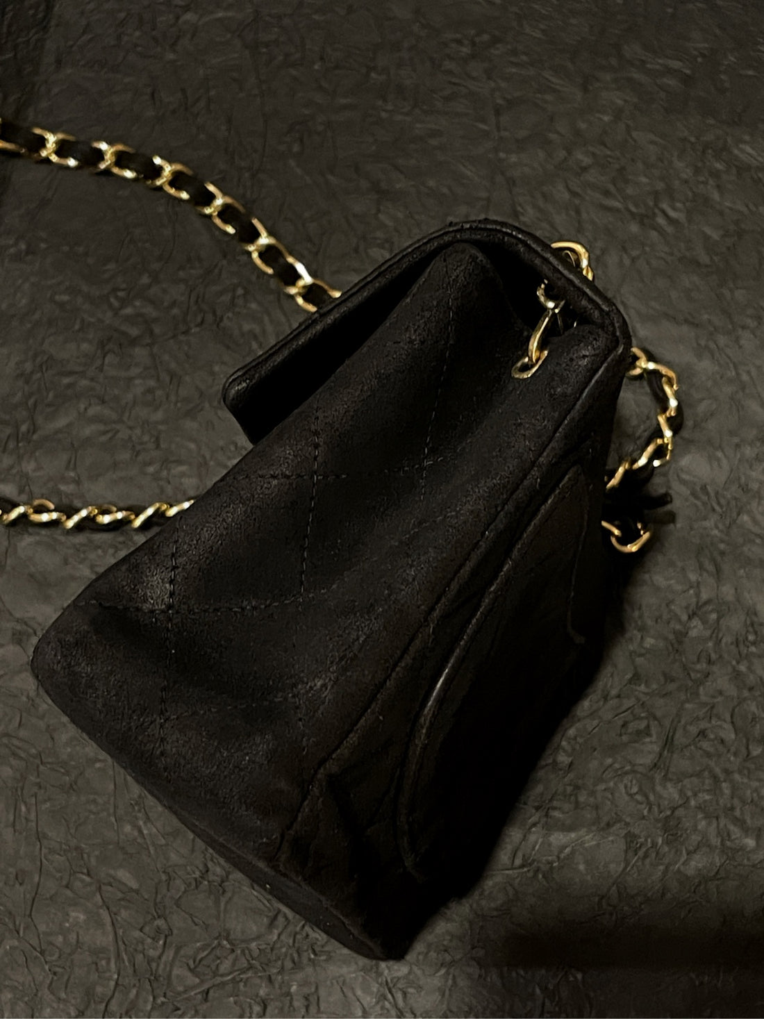 Chanel Vintage Suede Square Mini Flap - 17×12cm - B+ Grade (Serial 5839120)