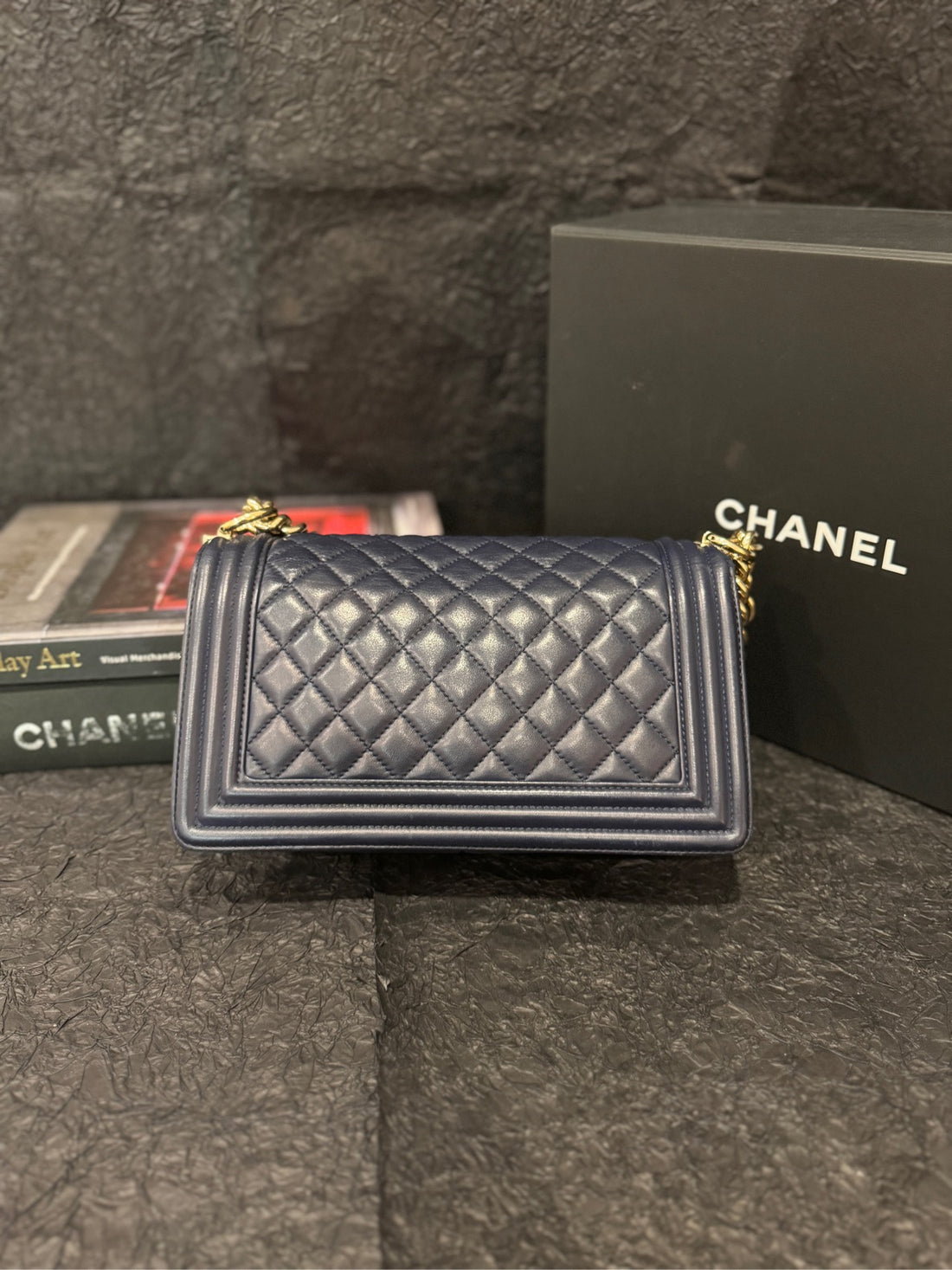Chanel Lambskin Le Boy Medium with Gold Hardware - 25×15cm - A-Grade (Serial 22004257)