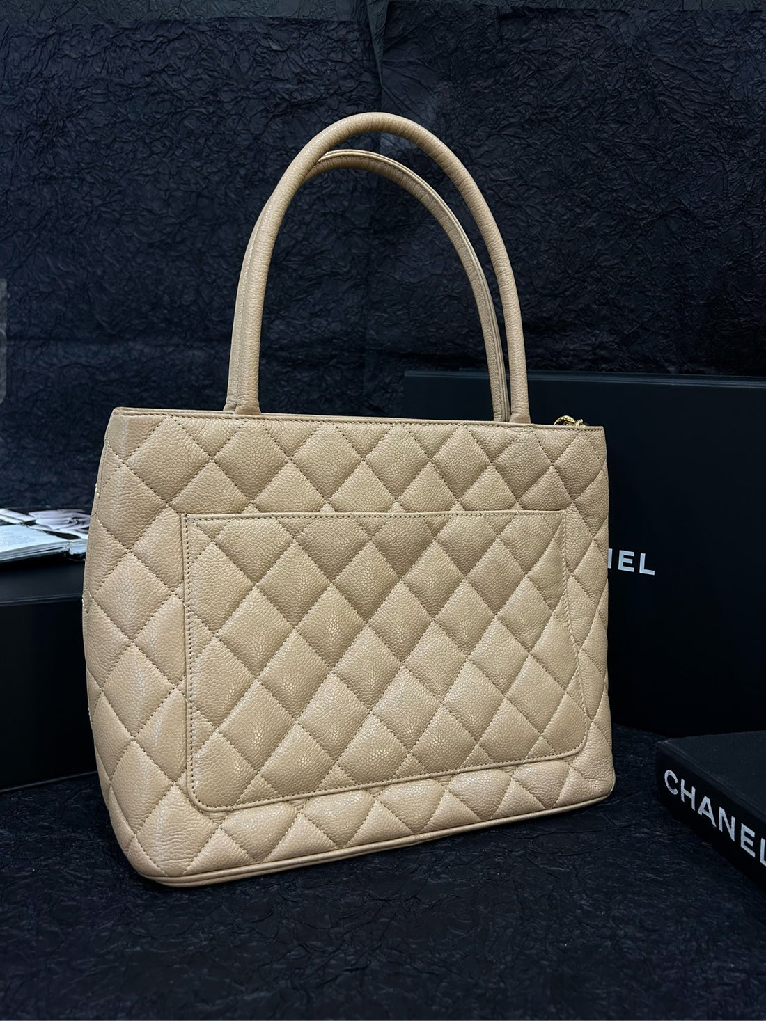 Chanel Vintage Beige "Hilton" Top Handle Bag - 30×24cm - A-Grade (Serial 6809180)