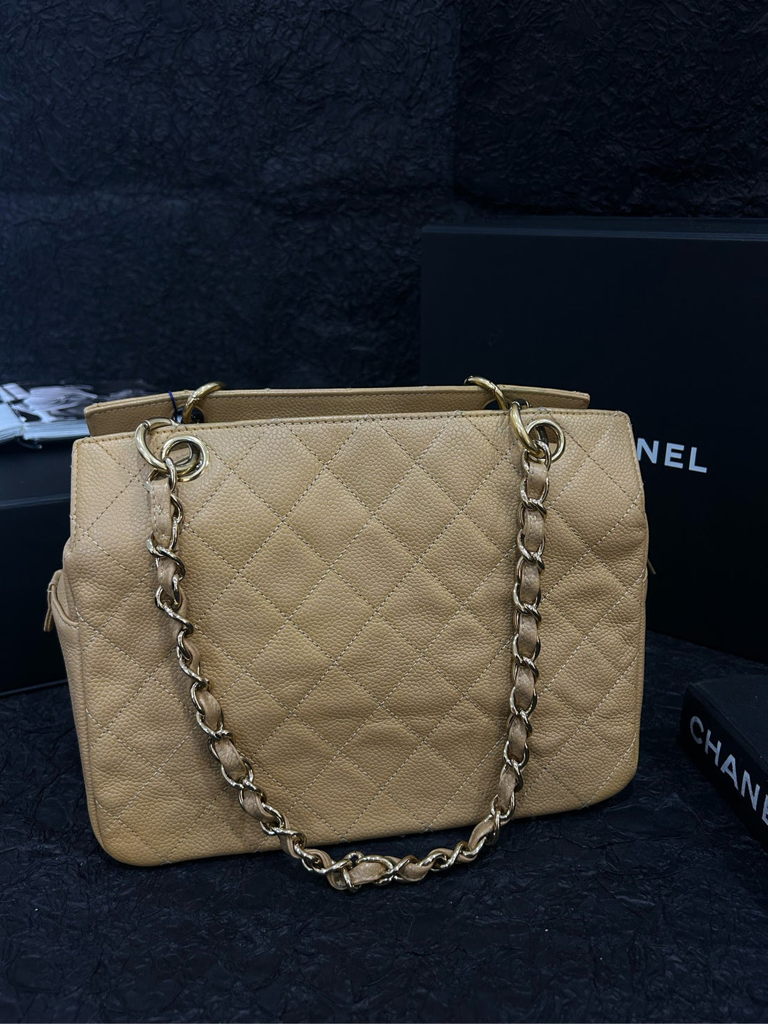 ‌Chanel Beige "Double C Logo" Tote Bag (25cm × 20cm) - Serial 10813535-Grade A