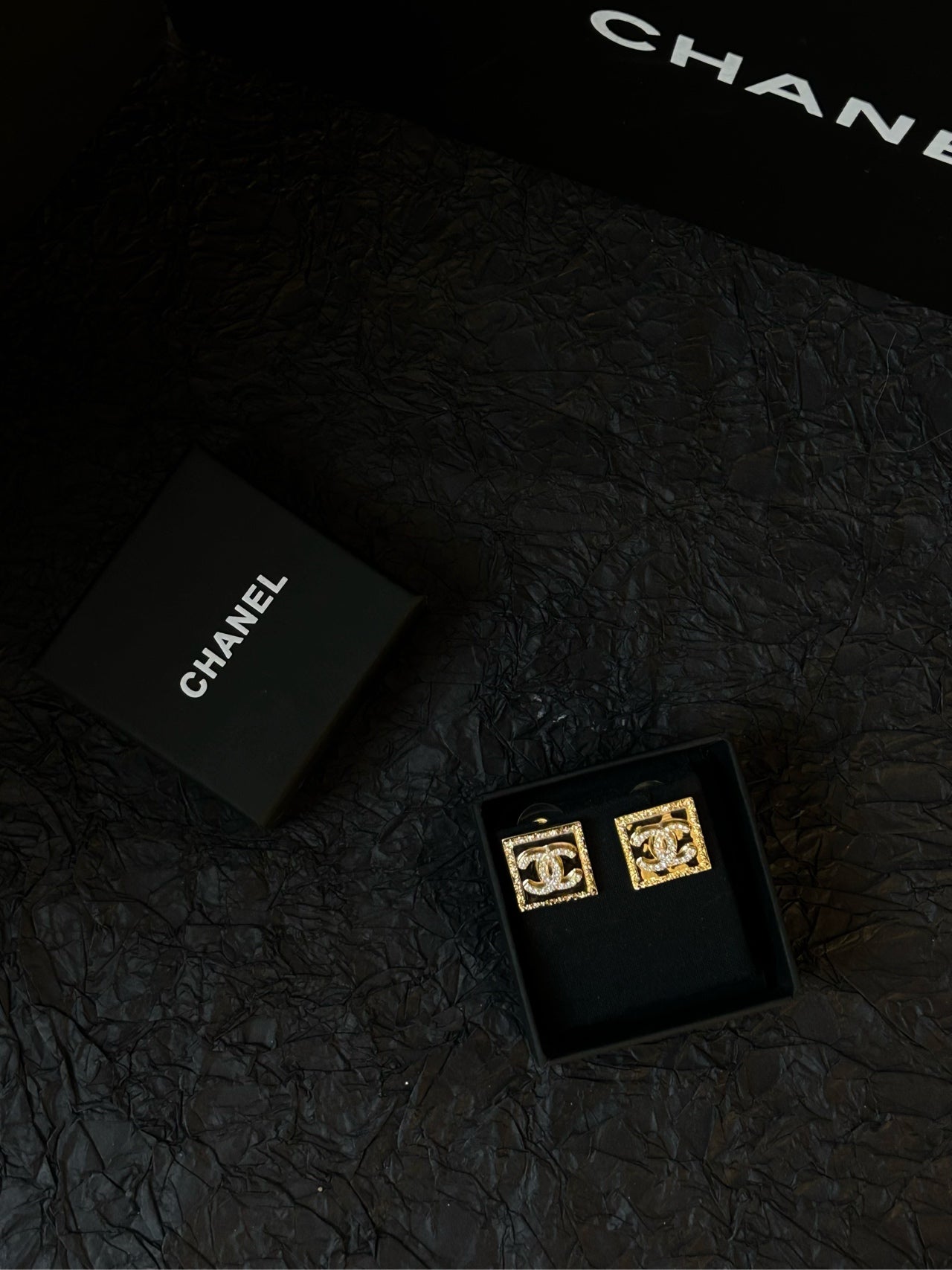 CHANEL23P Mini Square CC Stud Earrings 1.8cm - Gold-Plated (A+)