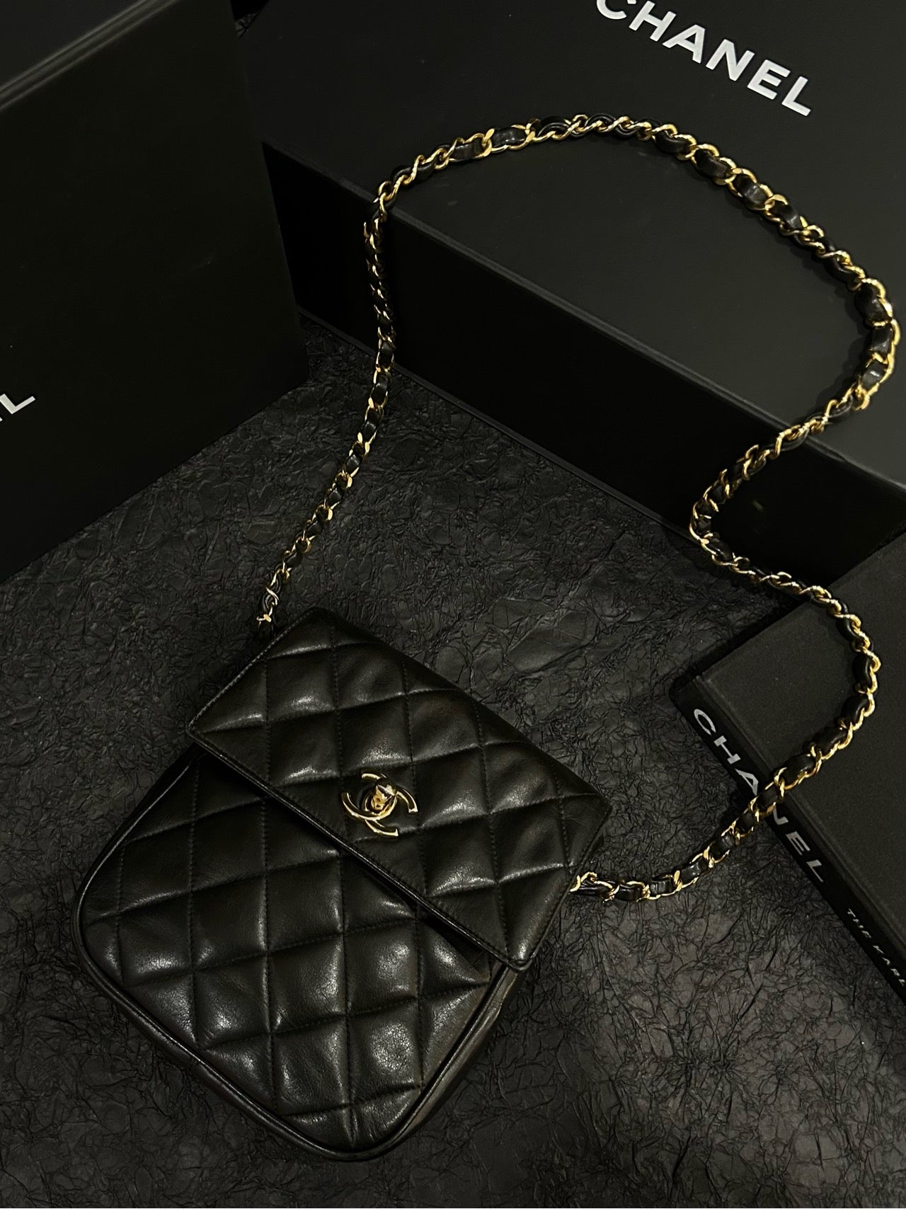 Chanel Black Gold Square Mini Flap Crossbody Bag 16cm×18cm Grade B 0844673