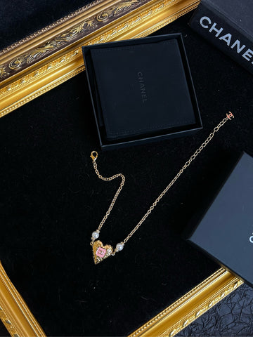 CHANEL 23K Lava Heart Pendant Necklace-(With Original Box • 39.8cm Gold-Tone Chain)